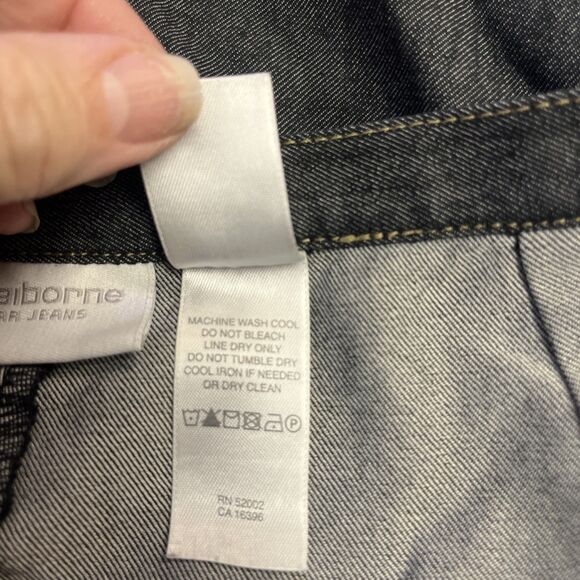 Liz Claiborne Lizwear Jeans Women’s Denim High Rise Straight Leg Classic Pant - Picture 8 of 8